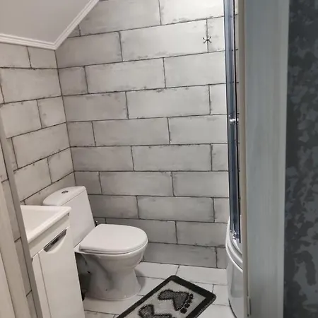 Margo Πανσιόν Γιαρέμτσε