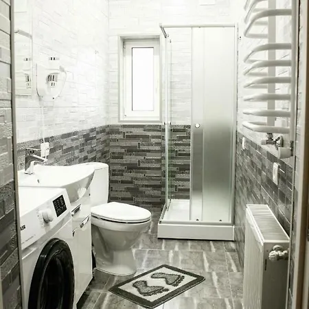 Πανσιόν Margo Γιαρέμτσε